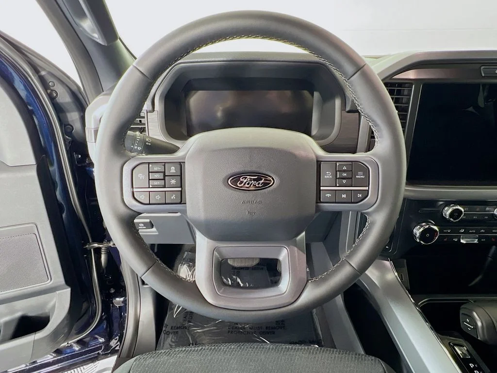New 2026 Antimatter Blue Metallic Ford XLT image 8