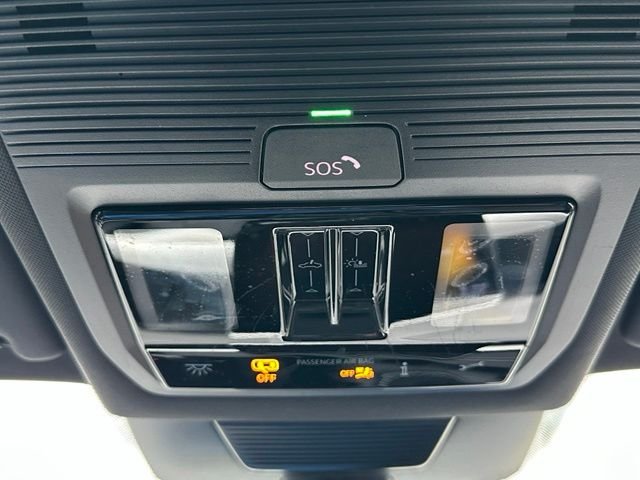 Certified Used 2025 Gray Volkswagen 2.0T SE R-Line Black image 38