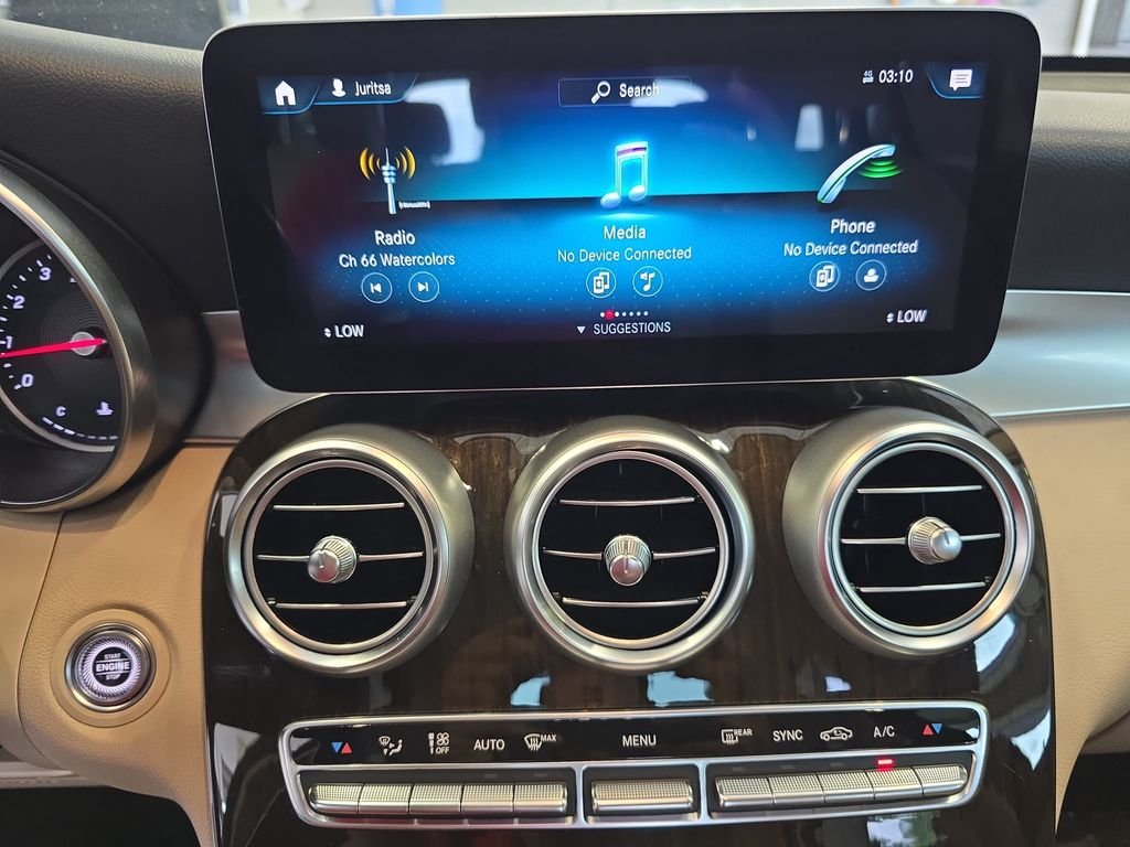 Used 2021  Mercedes-Benz GLC 300 image 22