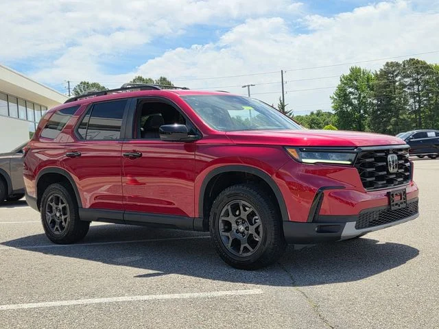 Used 2024  Honda TrailSport image 5