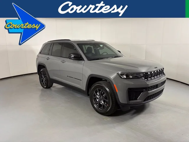 2027 Jeep Grand Cherokee Laredo Altitude