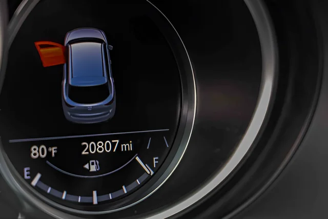 Used 2023 Gray Mazda 2.5 S Carbon Edition image 8
