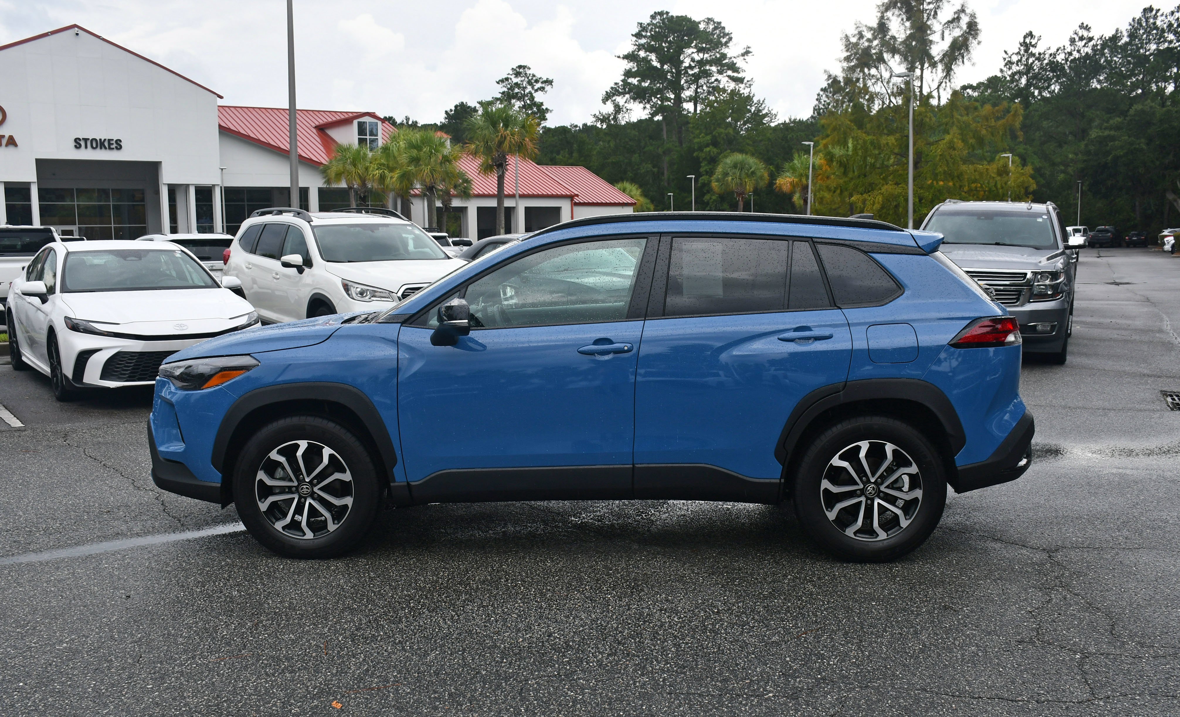 Used 2026 Blue Toyota Hybrid SE image 2