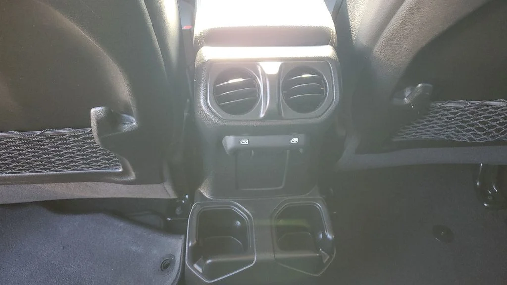 Used 2025 Black Jeep High Tide image 13