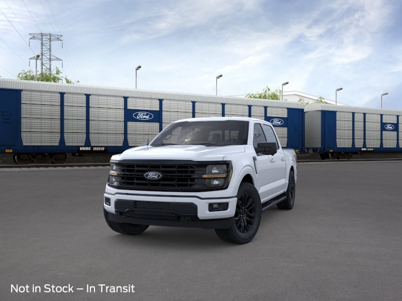 New 2026 Oxford White Ford XLT image 2