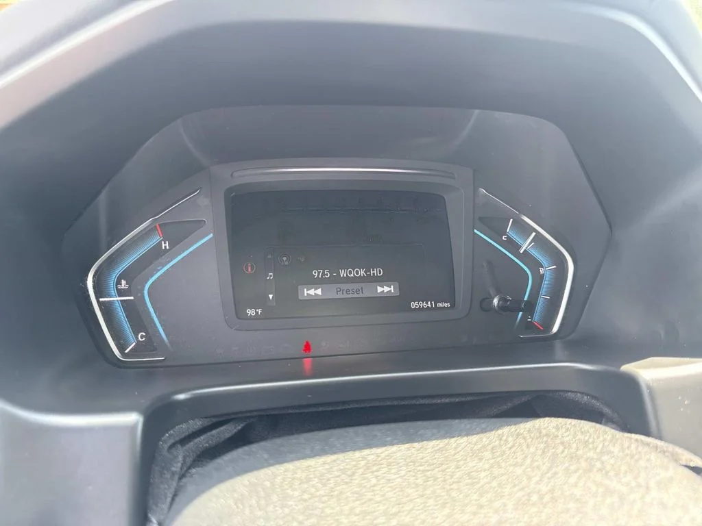 Used 2020  Honda EX-L image 18