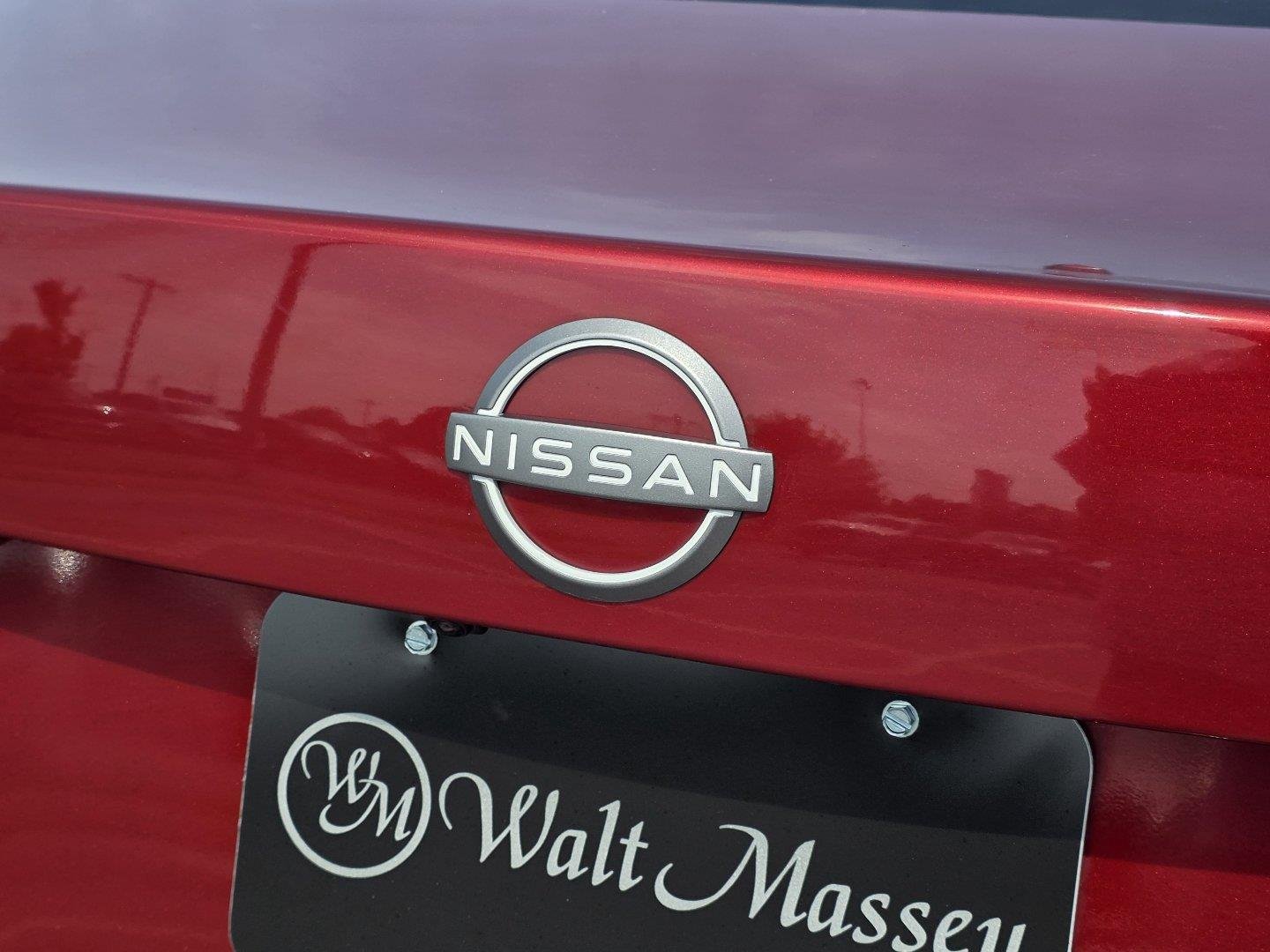 Used 2024 Scarlet Ember Tintcoat Nissan SV image 29