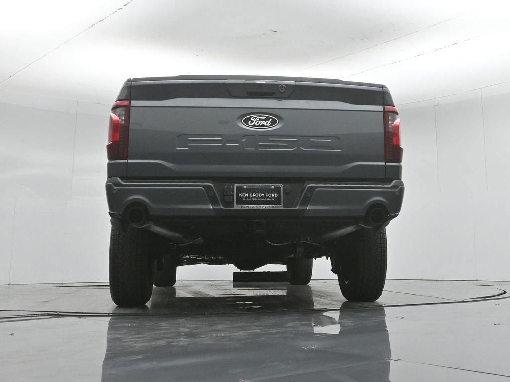 New 2026 Carbonized Gray Metallic Ford XLT image 50