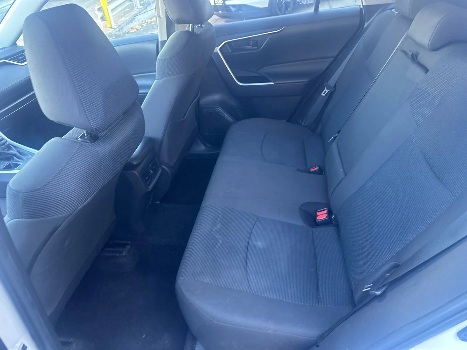 Used 2025 White Toyota LE image 10