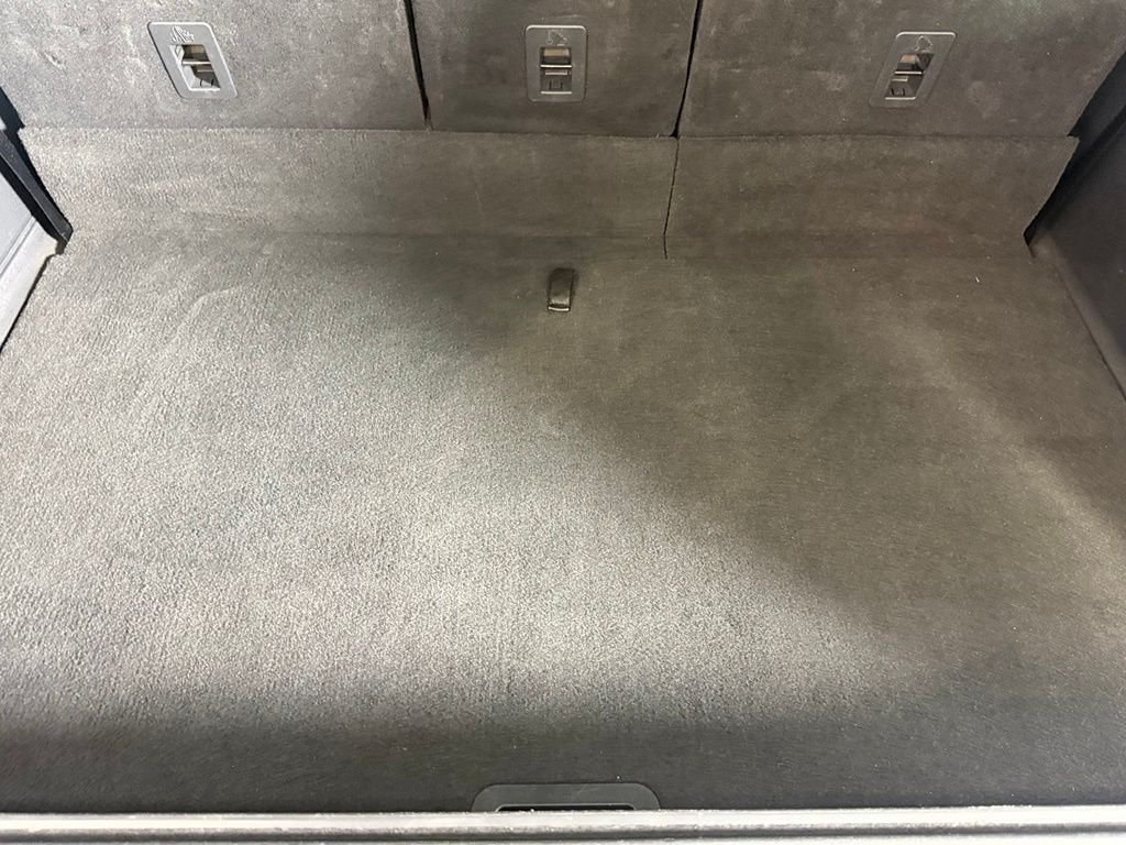 Used 2025 Black Ford Platinum image 23