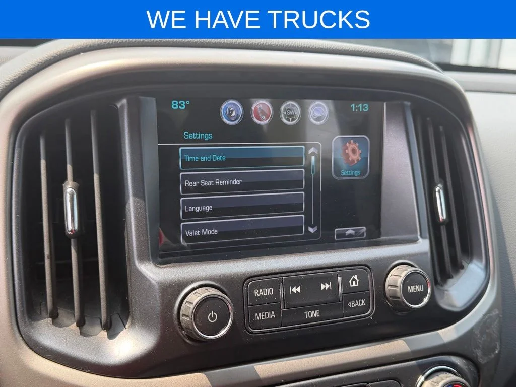 Used 2017 White Chevrolet Z71 image 22