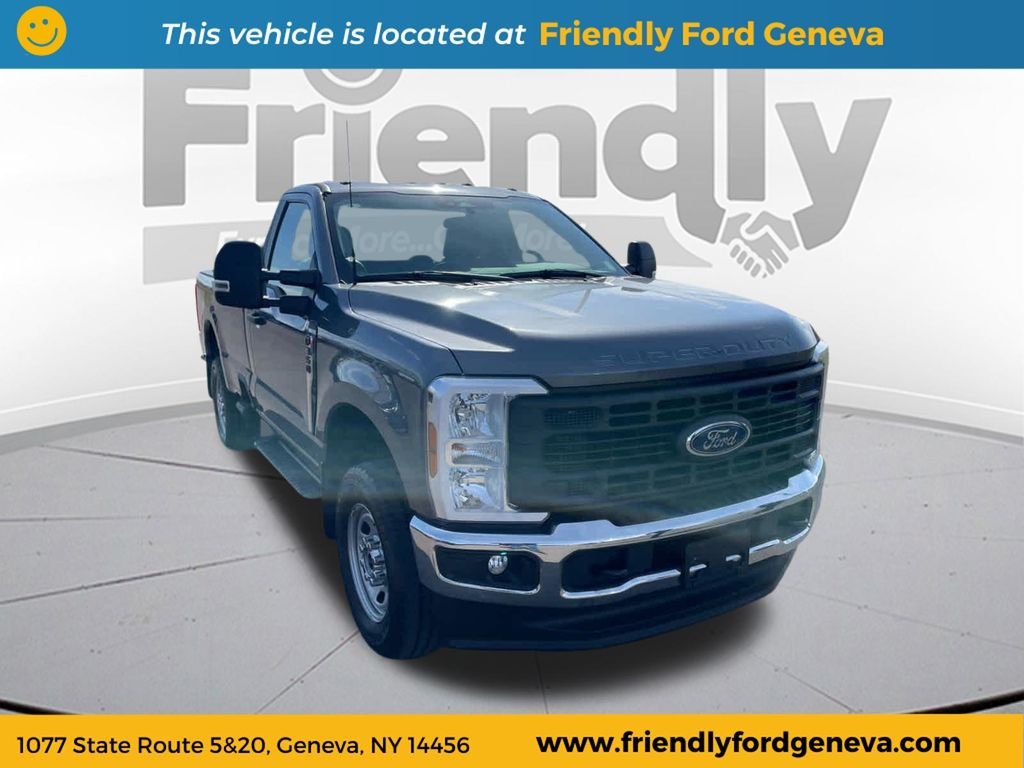 Used 2024 Gray Ford XL image 8