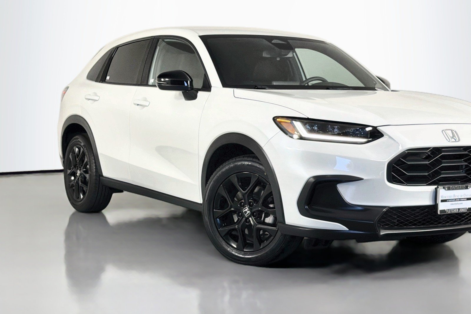 Used 2023 Platinum White Pearl Honda Sport image 14