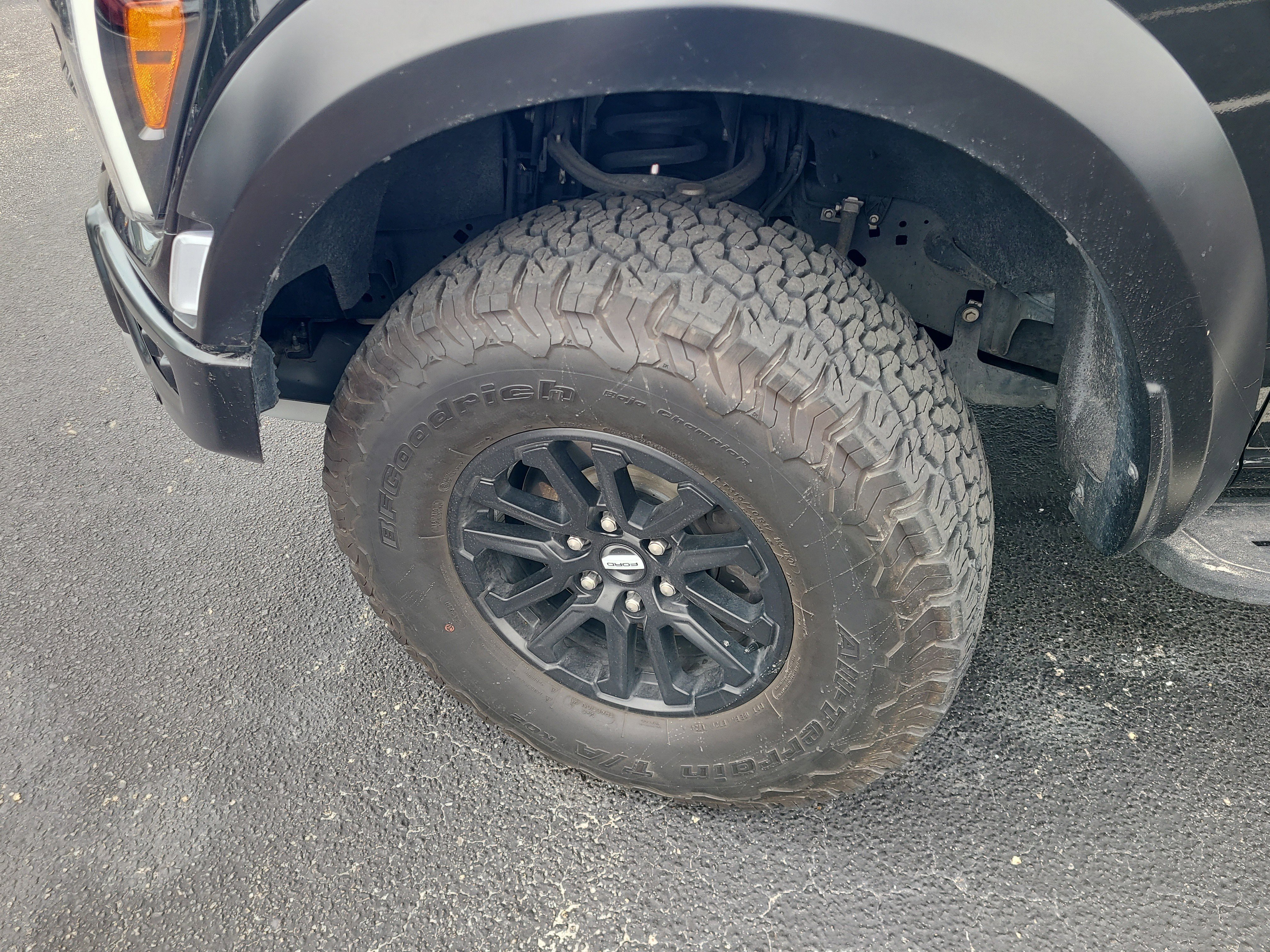 Used 2024 Agate Black Metallic Ford Raptor image 3