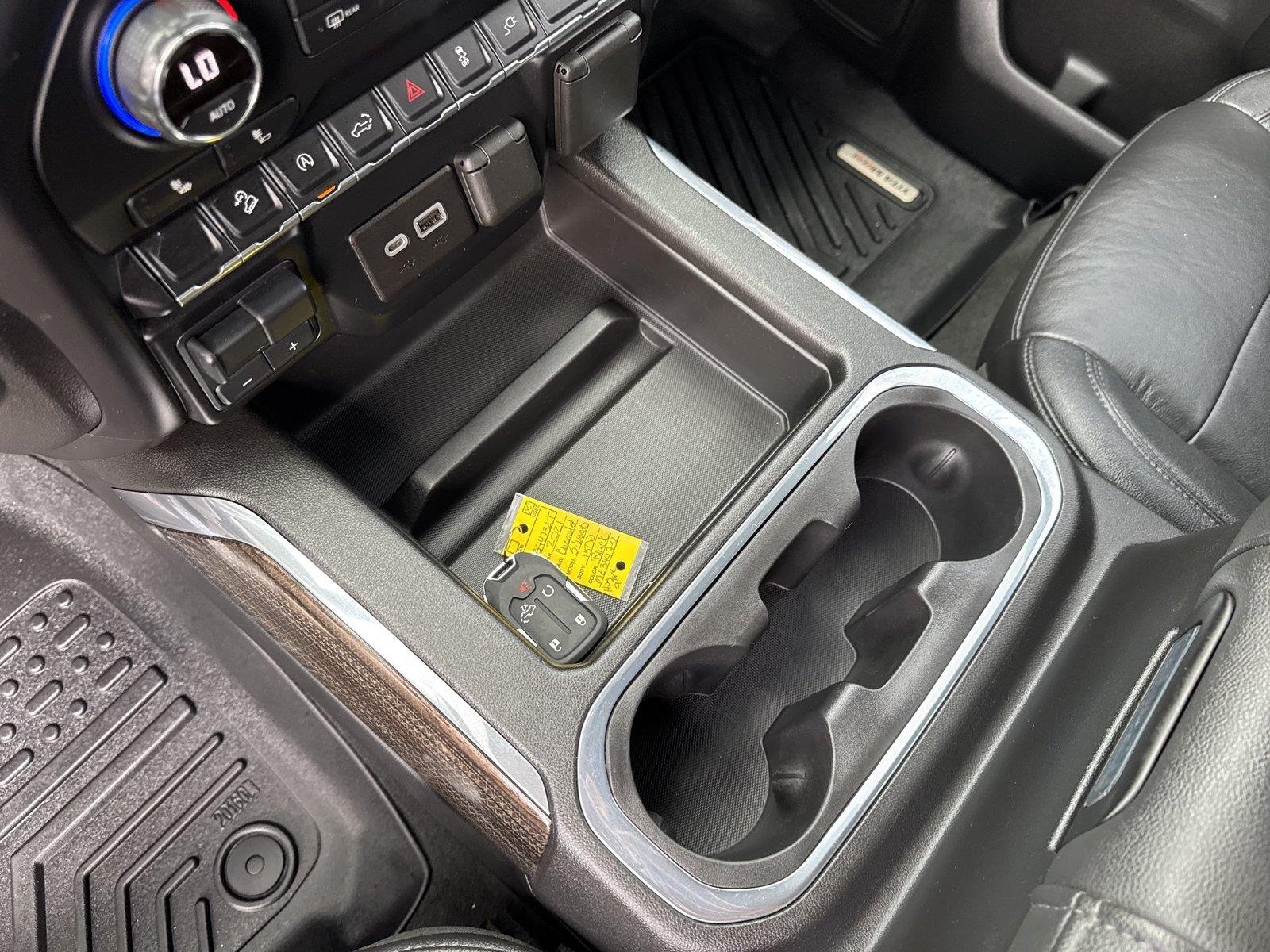 Used 2021 BLACK Chevrolet LT Trail Boss image 29