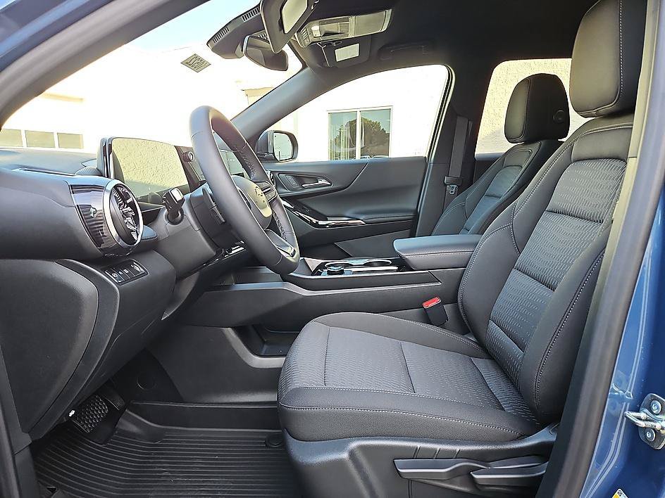New 2026 Lakeshore Blue Metallic Chevrolet LT image 9