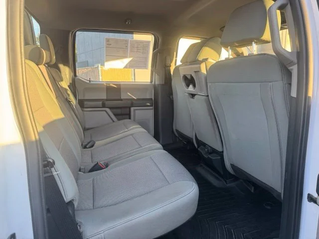 Used 2020 White Ford XL image 5