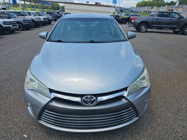 Used 2016 Gray Toyota LE image 2
