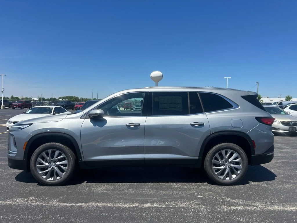 2026 Buick Enclave Preferred - Photo 11