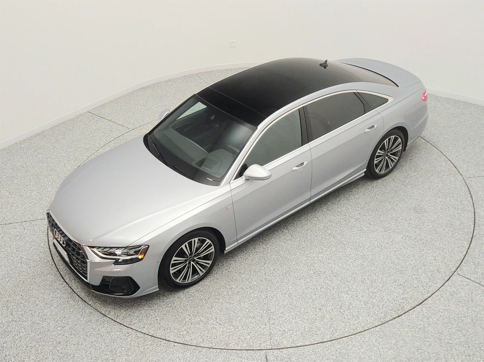 Used 2023 Florett Silver Metallic Audi L 55 TFSI quattro image 22