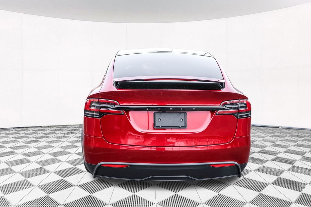Used 2024  Tesla Base image 7
