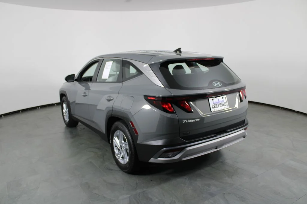Used 2026 Gray Hyundai SE image 16