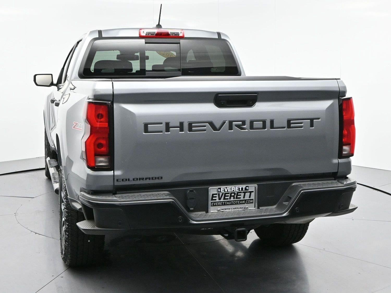 Used 2025 Sterling Gray Metallic Chevrolet Z71 image 6