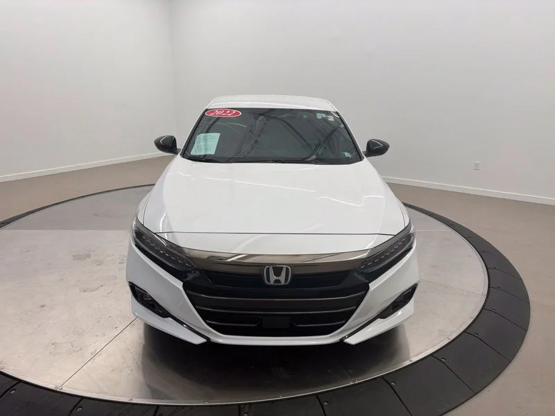 Used 2022  Honda Sport image 8