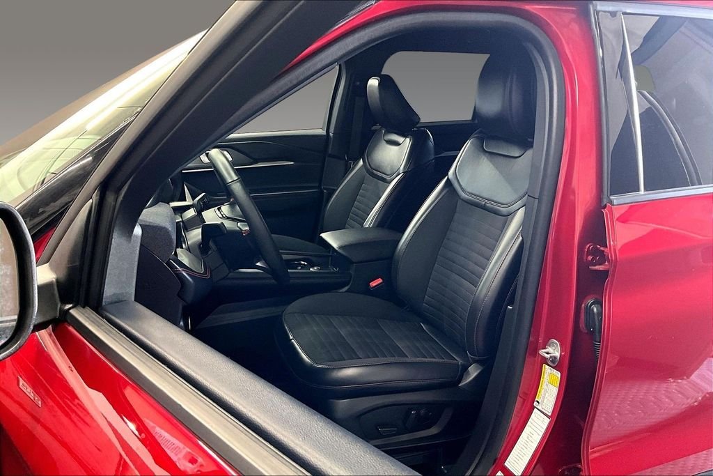 Used 2025 Red Metallic Ford ST-Line image 14