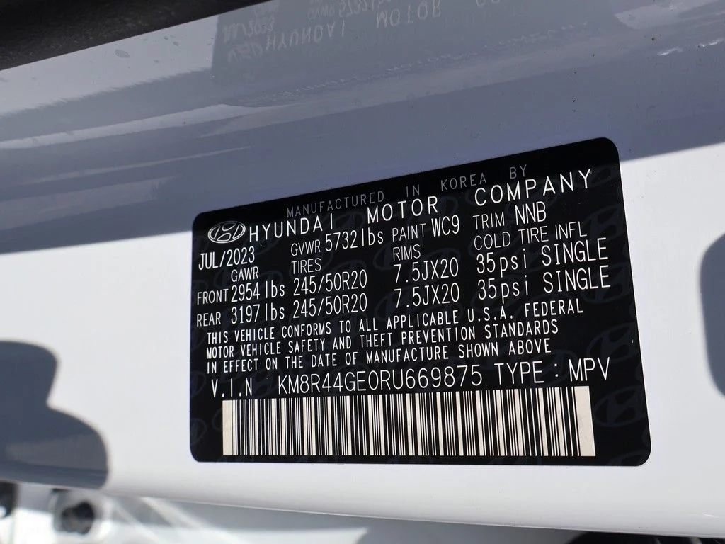 Used 2024 White Hyundai SEL image 61