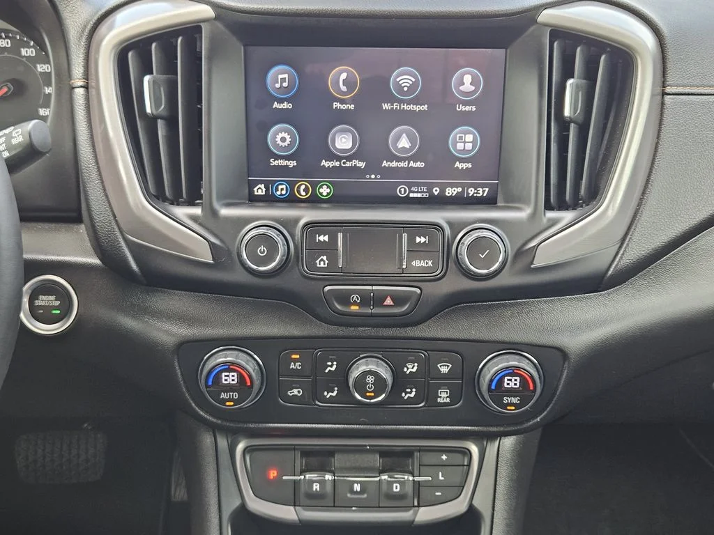 Used 2024 Silver GMC AT4 image 18