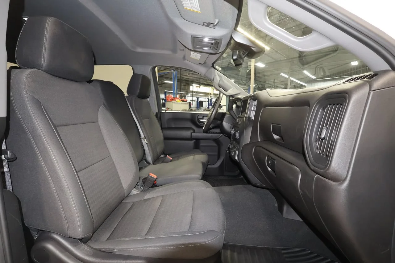 Used 2024 Summit White Chevrolet Custom image 26