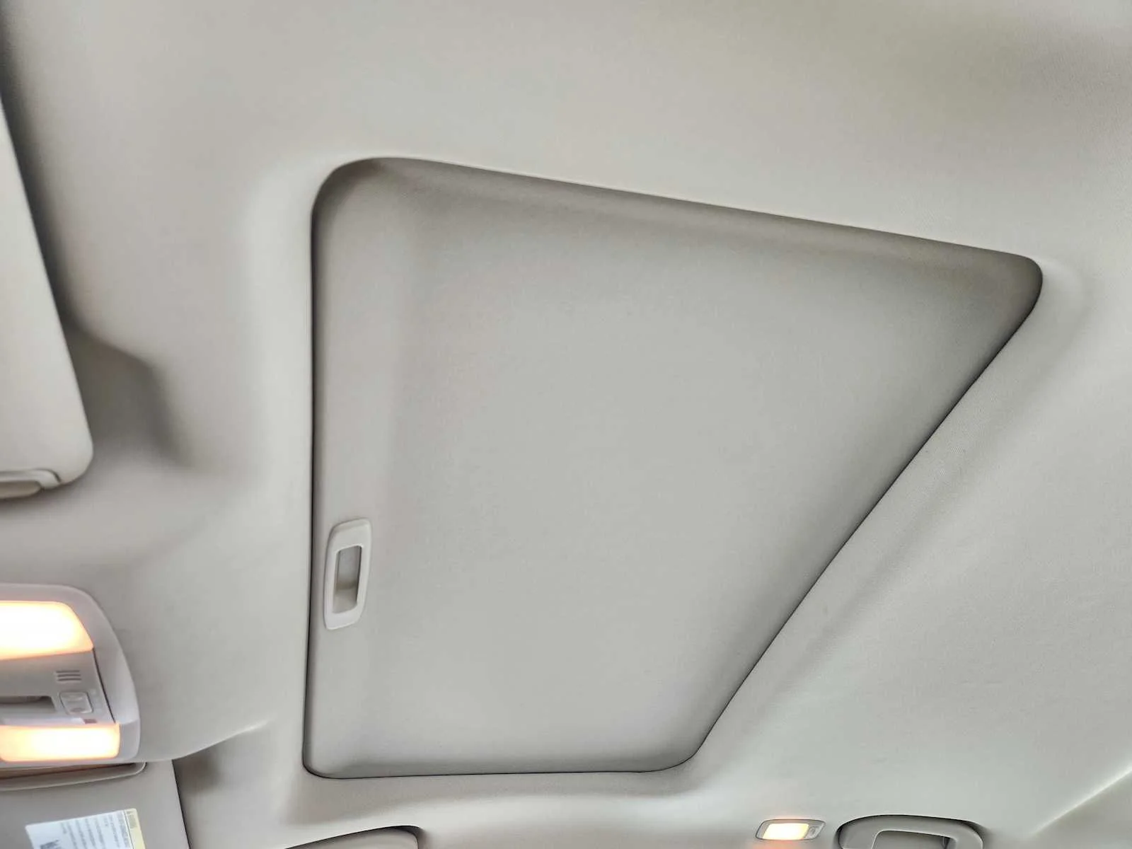 Used 2009 Winter Frost Pearl Nissan 2.5 SL image 21