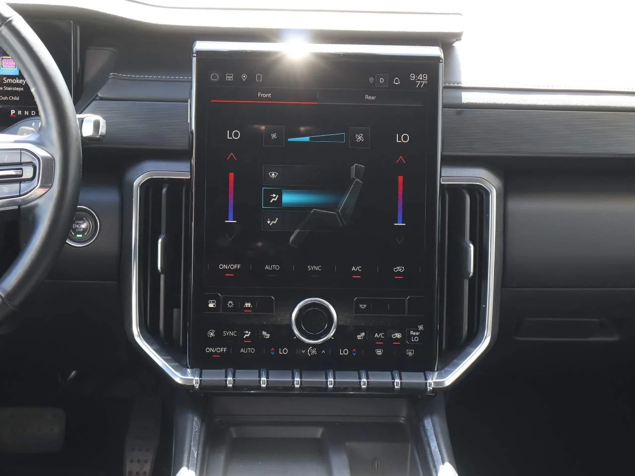 Used 2024 White Frost Tricoat GMC Elevation image 16