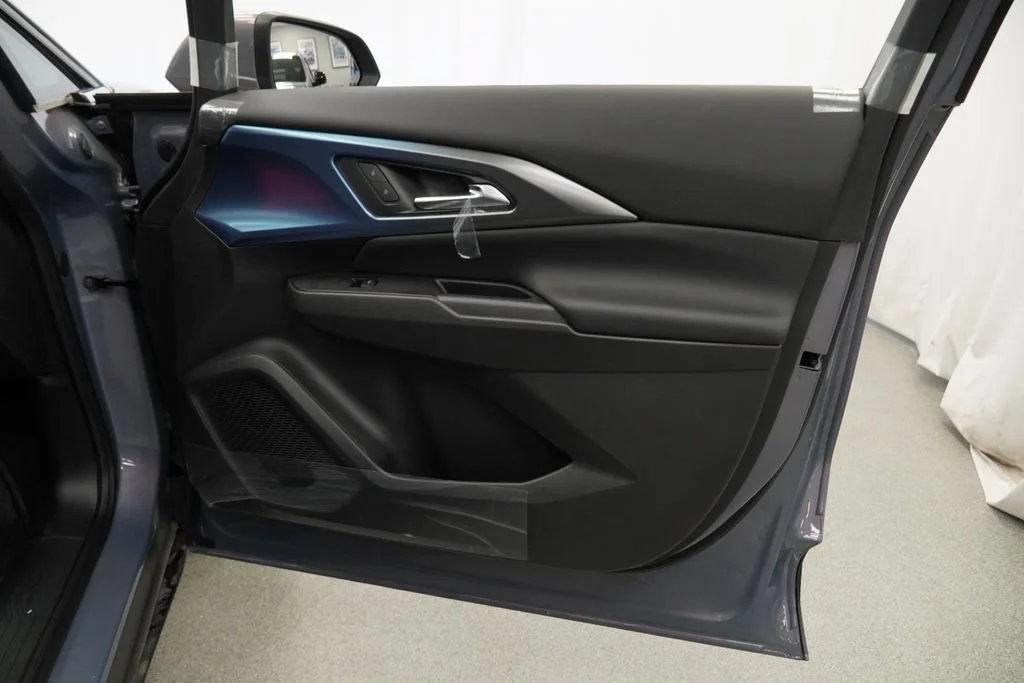 New 2026 Galaxy Gray Metallic Chevrolet LT image 26