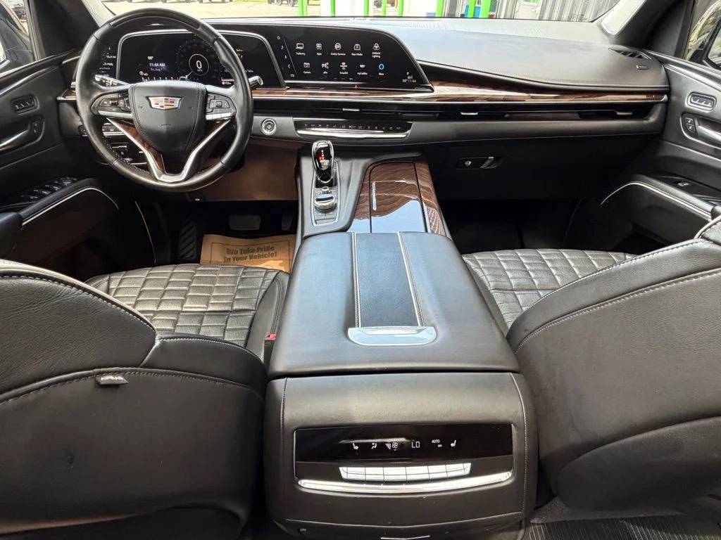 Used 2021 Black Cadillac Sport Platinum image 14