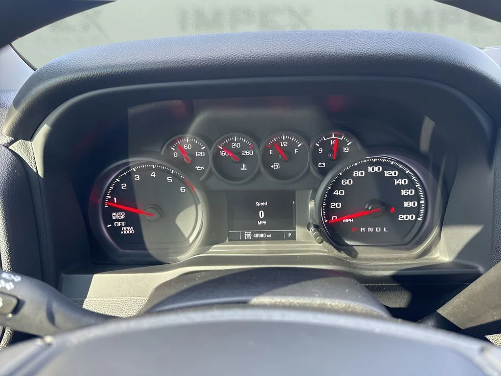 Used 2023 Gray Chevrolet Custom image 21