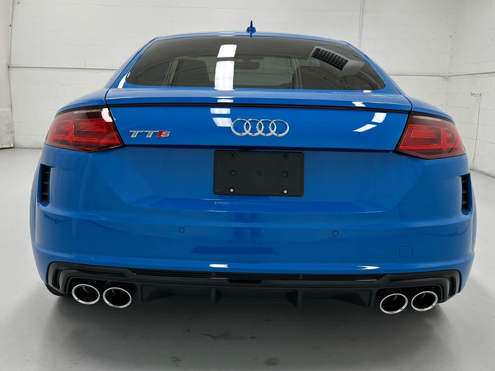 Used 2023 Turbo Blue Audi  image 7