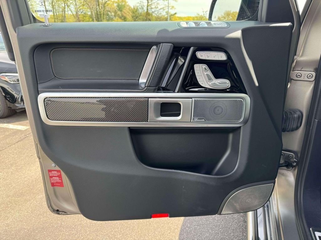 Certified Used 2023 MANUFAKTUR Sintered Bronze magno Mercedes-Benz G 550 image 18