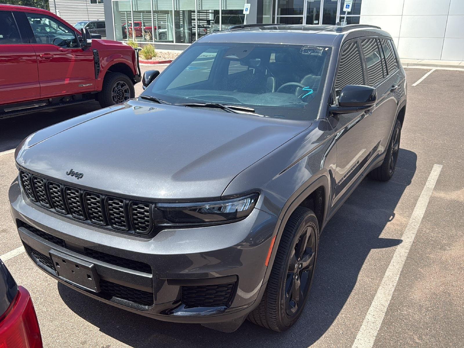 Used 2025 Baltic Gray Metallic Clearcoat Jeep Altitude X image 1