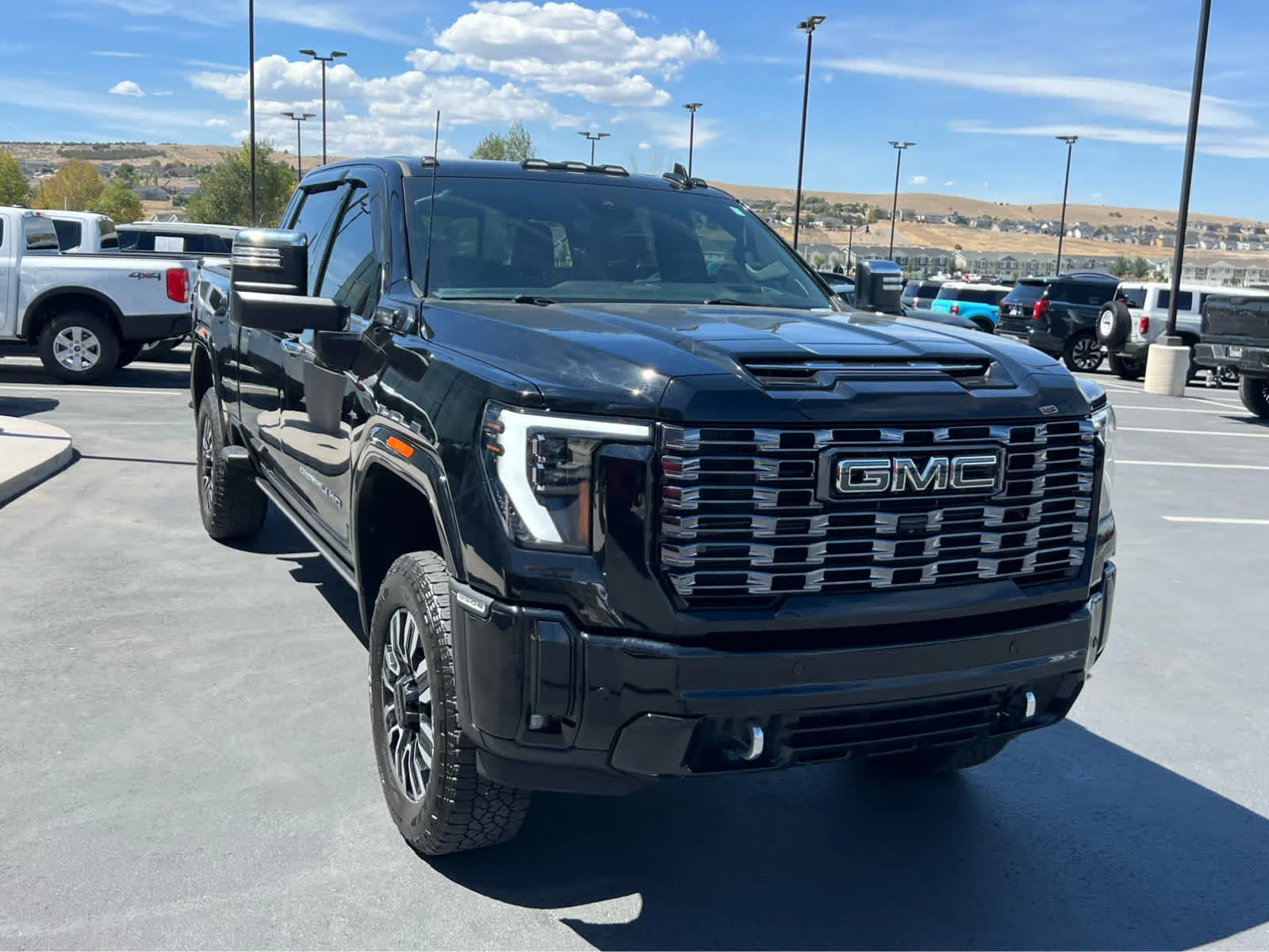Certified Used 2025 Onyx Black GMC Denali Ultimate image 4