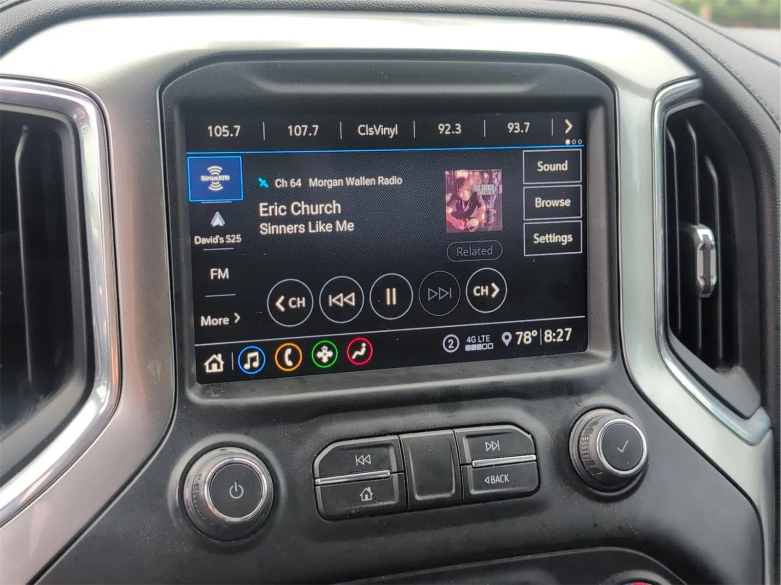 Used 2020 NORTHSKY BLUE METALLIC Chevrolet RST image 17