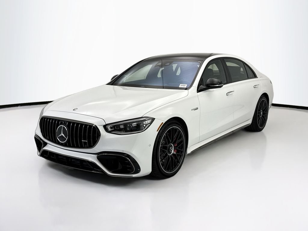 2026 Mercedes-Benz S-Class AMG S 63 E-Performance's photo