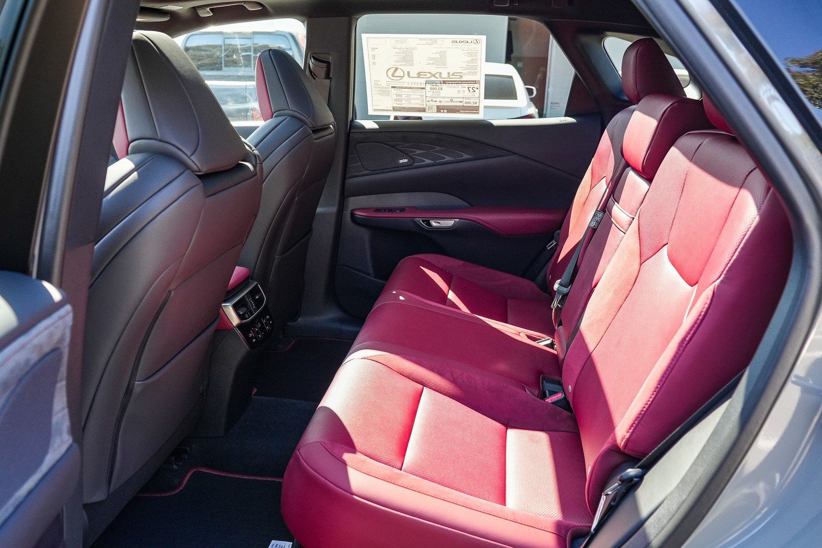 New 2026 Incognito Lexus RX 500h F SPORT PERFORMANCE AWD image 18