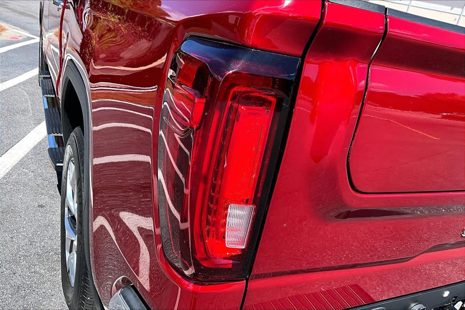 Used 2023 Volcanic Red Tintcoat GMC SLT image 28