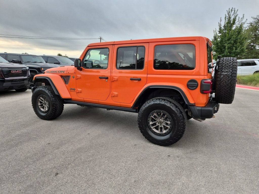 Used 2025  Jeep Rubicon 392 image 6