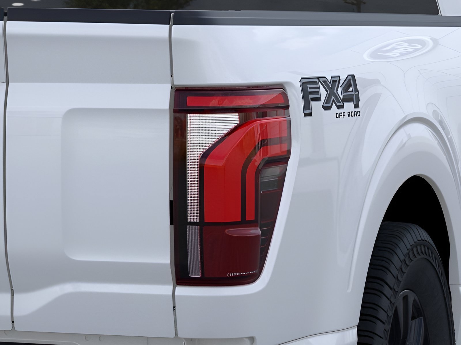 New 2026 Star White Metallic Tri-Coat Ford LARIAT image 23