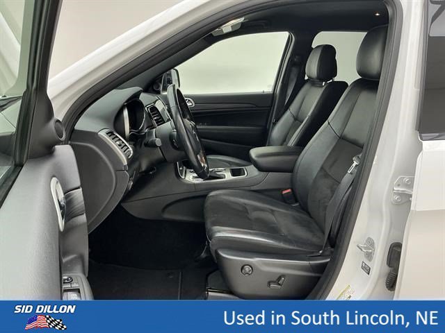Used 2021 Bright White Clearcoat Jeep Laredo X image 17