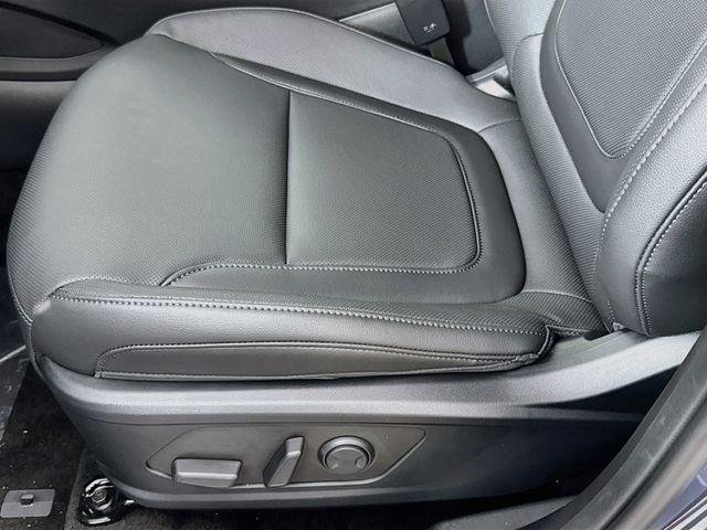 New 2026 Blue Hyundai SEL Premium FWD image 31