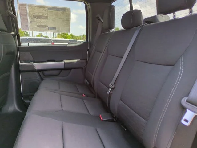 New 2026 Oxford White Ford XLT image 14
